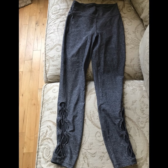 Lululemon Tied To It 7/8 Tight 25" - Picture 5 of 8